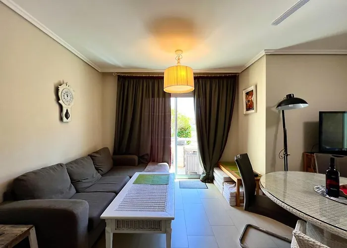 Apartment With Garden Vista Roja