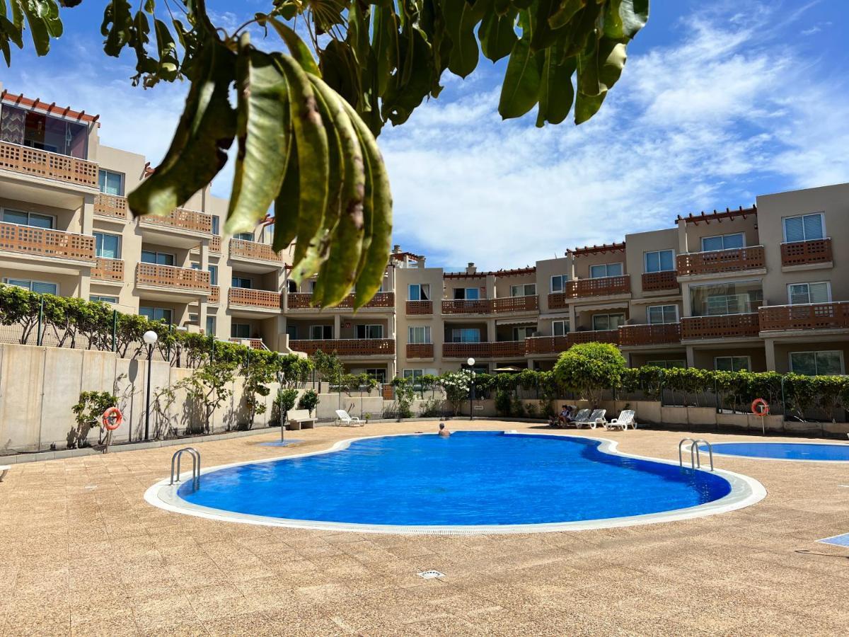 With Garden Vista Roja Apartment